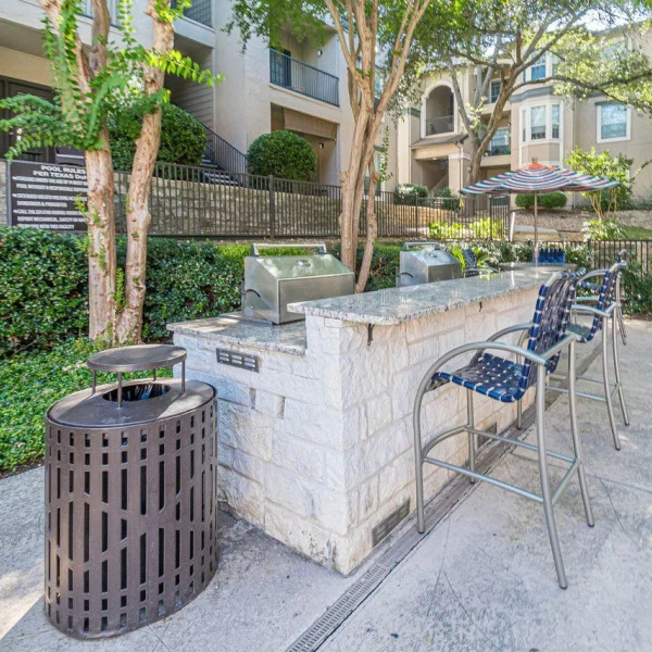 Carlyle Place Apartments general photo