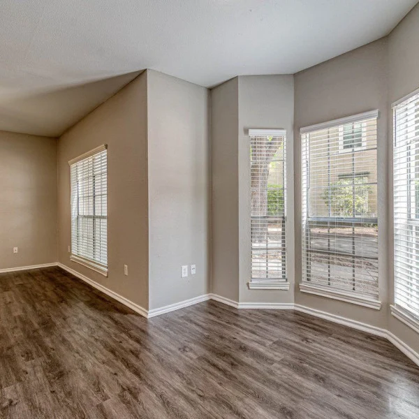 Carlyle Place Apartments general photo