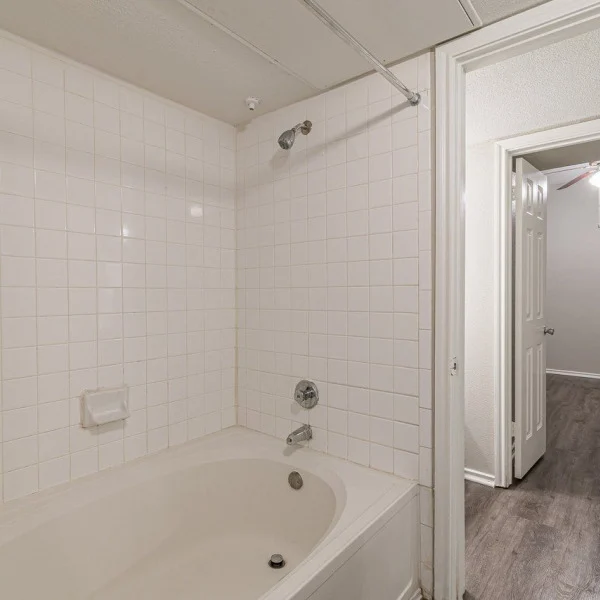 Carlyle Place Apartments general photo